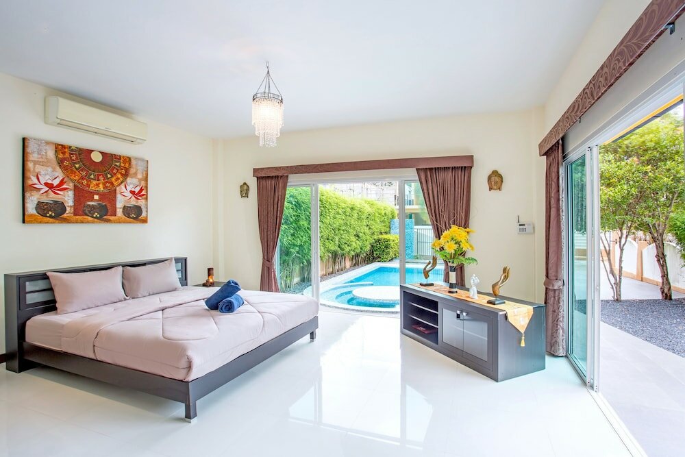 Фото Lovely Pool Villa Platinum near Nai Harn