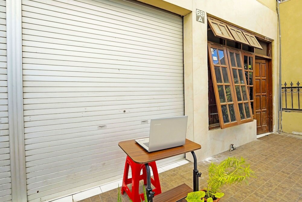 Фото Spot On 91360 Swk 68 Syariah