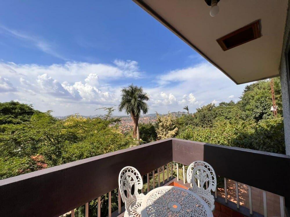 Фото Pangolin Nest Boutique Hotel