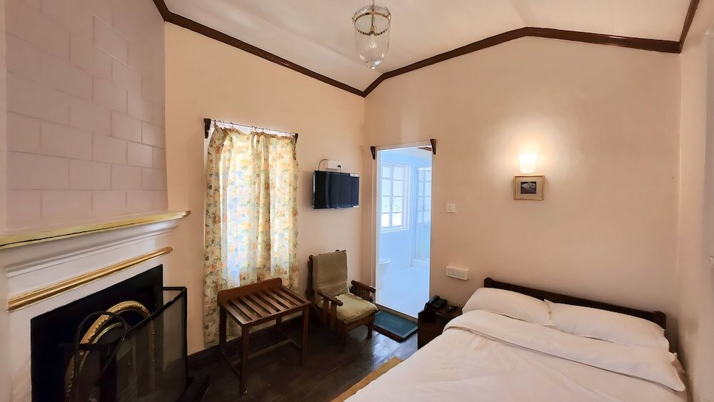 Фото Ivanhoe Hotel A Heritage Property