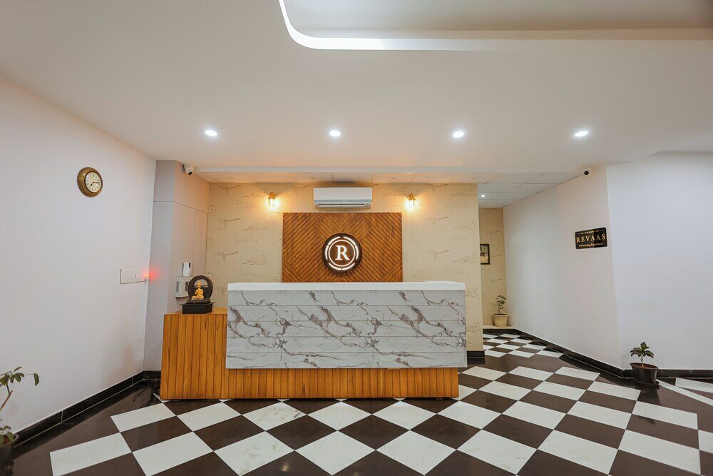 Фото Lake View Hotel Revaas