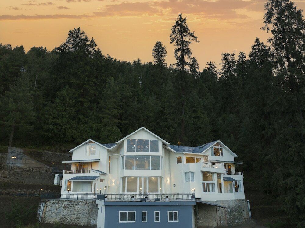 Фото Echor Backwoods Villa Narkanda