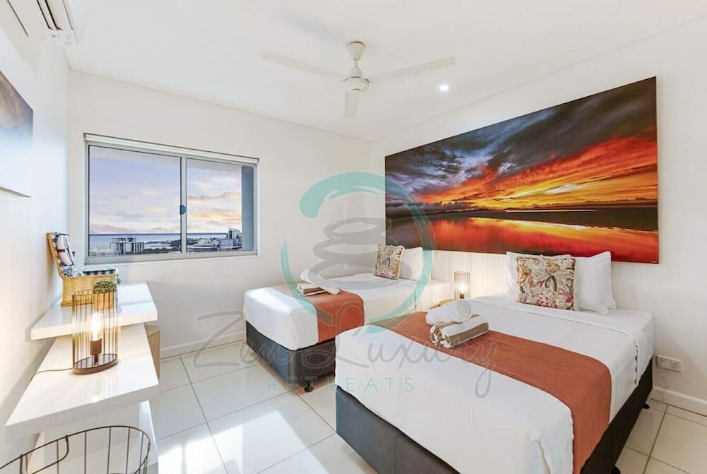 Фото Zen Crown Towers - 3Bedroom Luxury Pad