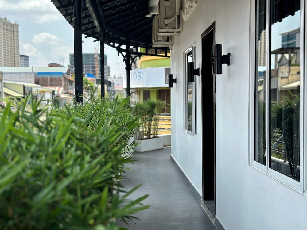 Фото Sun Chakra Boutique Hotel