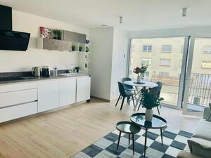 New 1 bedroom in City Center- Terrace (Rue Henri Vannerus, 4), hotel