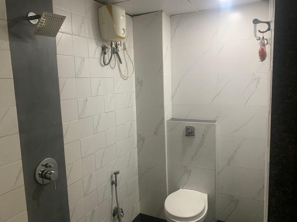 Фото Hotel Royal Residency