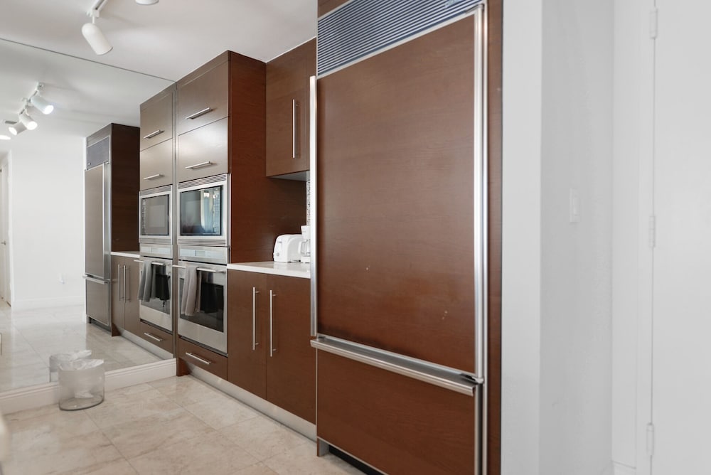 Фото Icon Tower 3