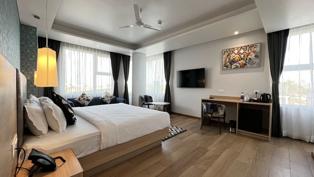 Фото Aurora Boutique Hotel