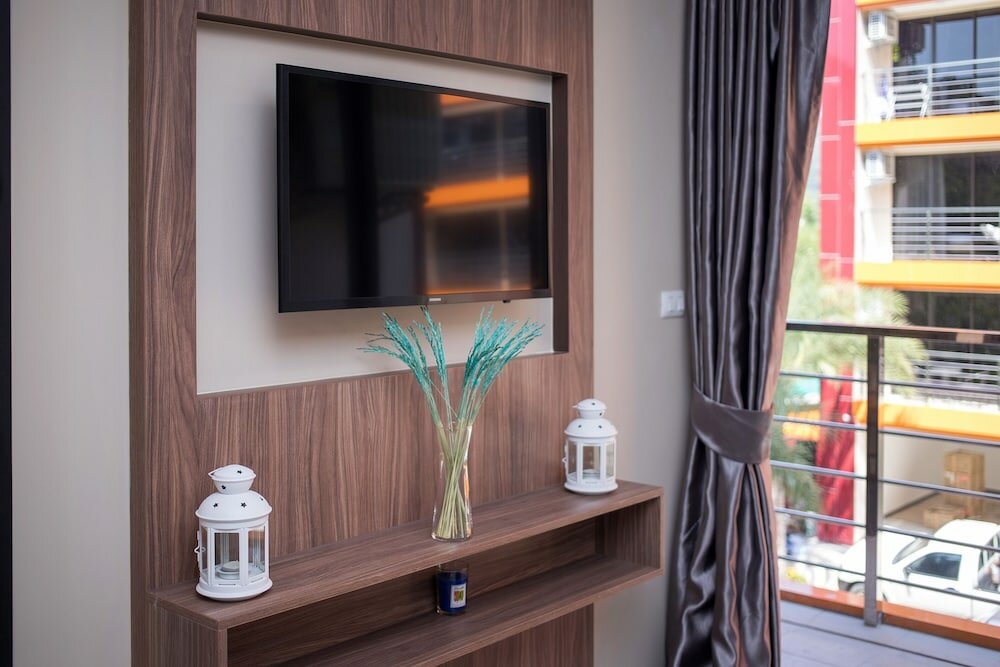 Фото Naiharn Sea Condominium S311