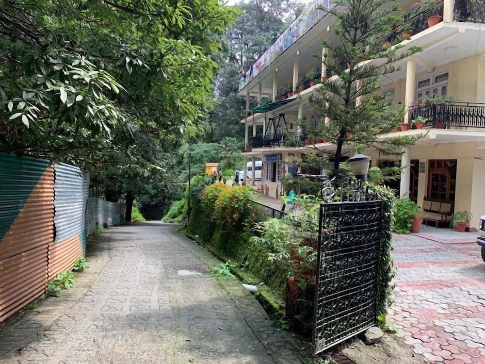 Фото Hotel Aroma Nainital