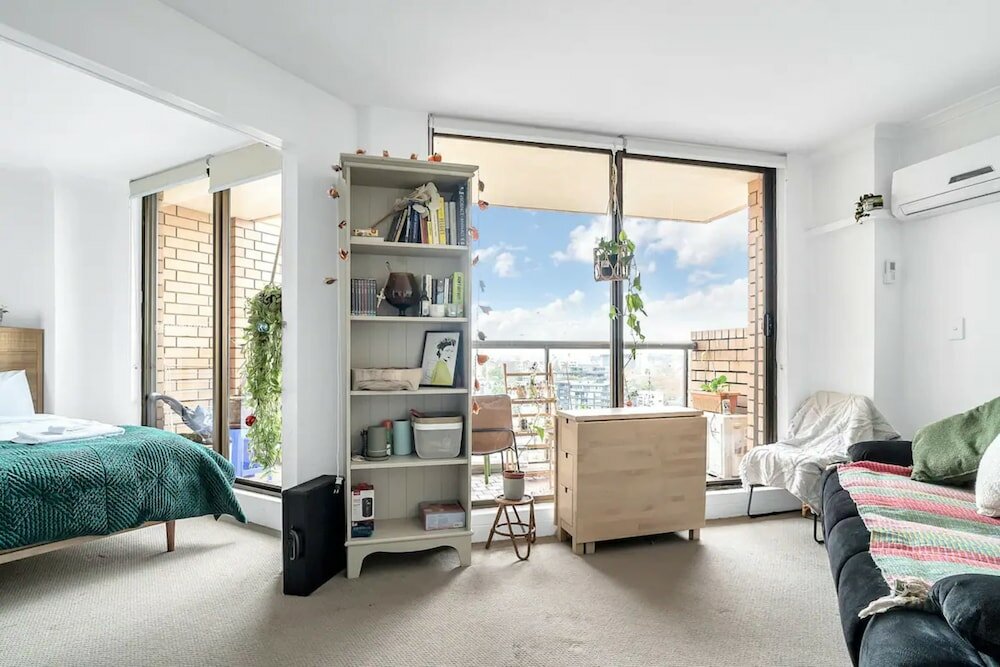 Фото Central & Cosy 1br Overlooking the City