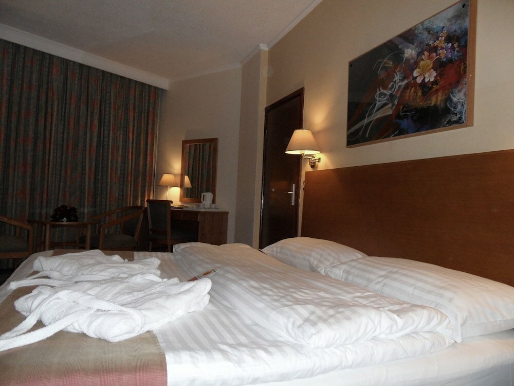 Фото Aqaba Gulf Hotel