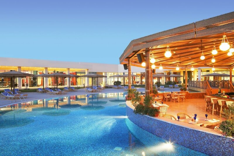Гостиница Jolie Ville Royal Peninsula Hotel & Resort в Шарм-эль-Шейхе