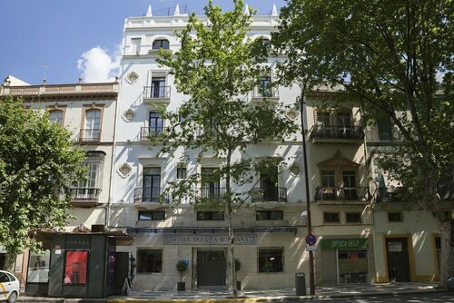 Гостиница Petit Palace Puerta de Triana в Севилье
