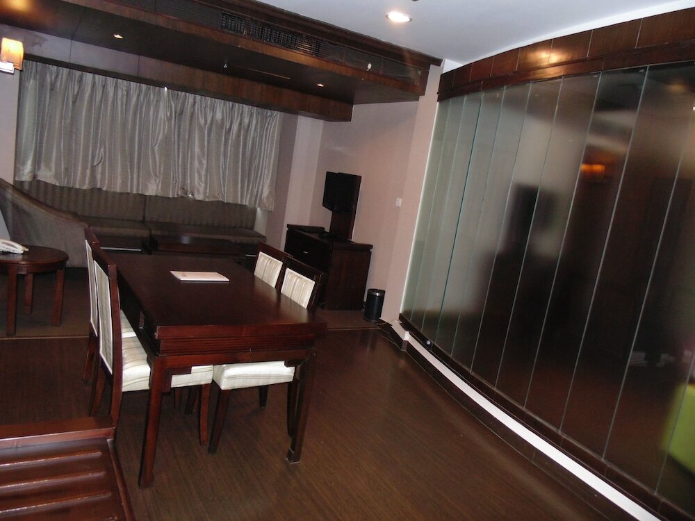 Фото Hotel Saurabh Candy by Peppermint