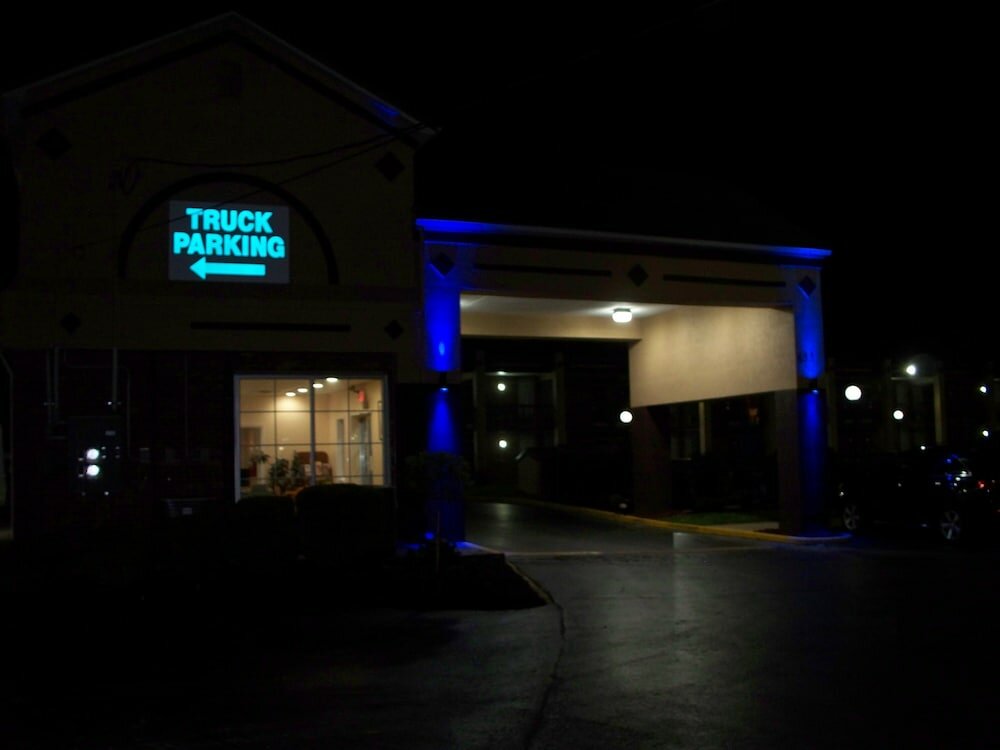 Фото Bluegrass Inn