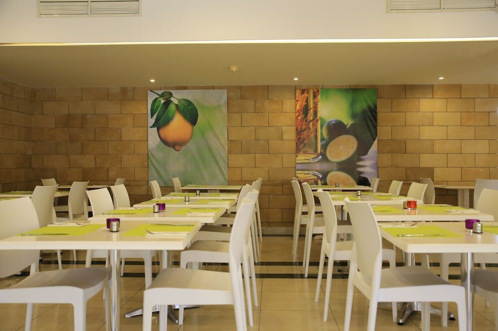 Фото Papouis Protaras Hotel