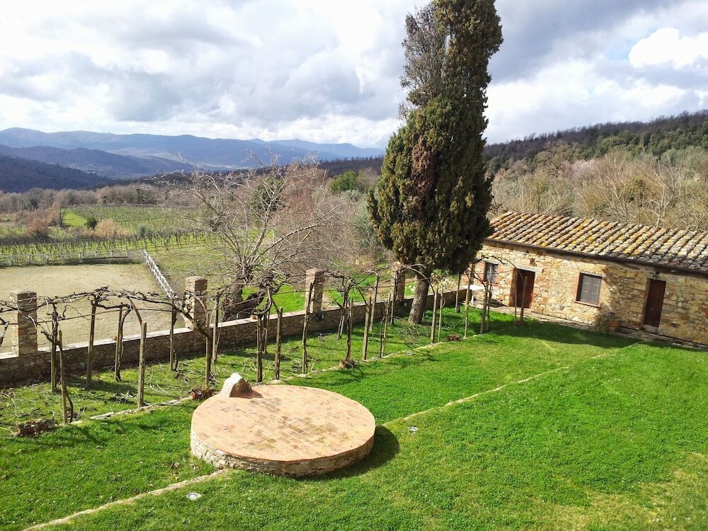 Фото Montelucci Country Resort & Agriturismo di Charme