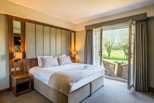 Внешний вид отеля Formby Hall Golf Resort & SPA в Сефтоне, фото 2