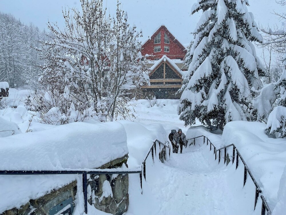 Фото Whistler Vacation Club at Lake Placid Lodge