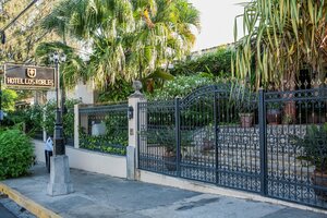 Гостиница Hotel Los Robles