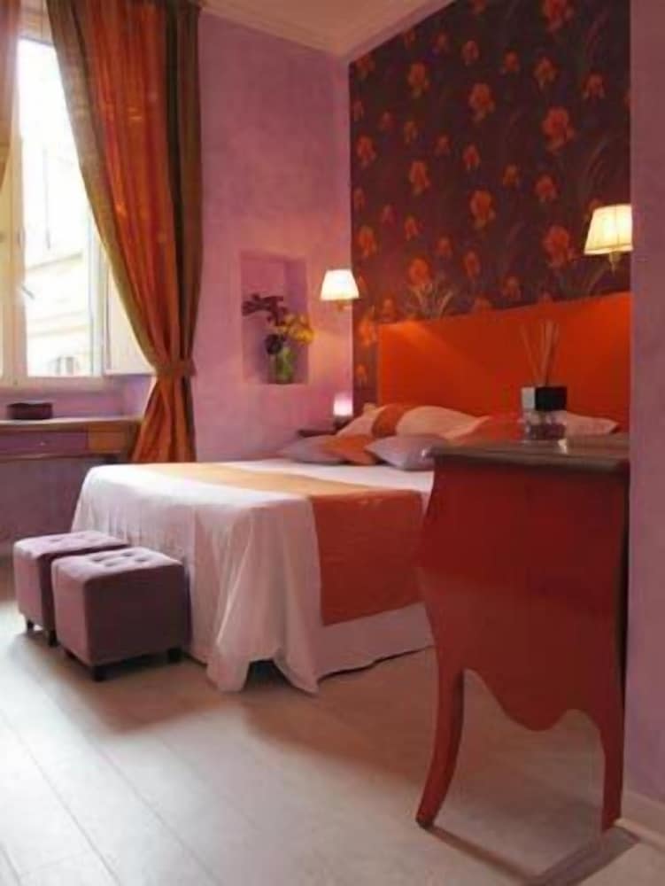 Фото 66 Imperial Inn DeLuxe