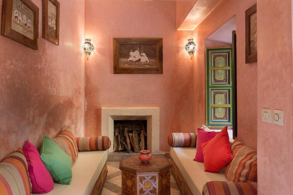 Фото Riad Julia