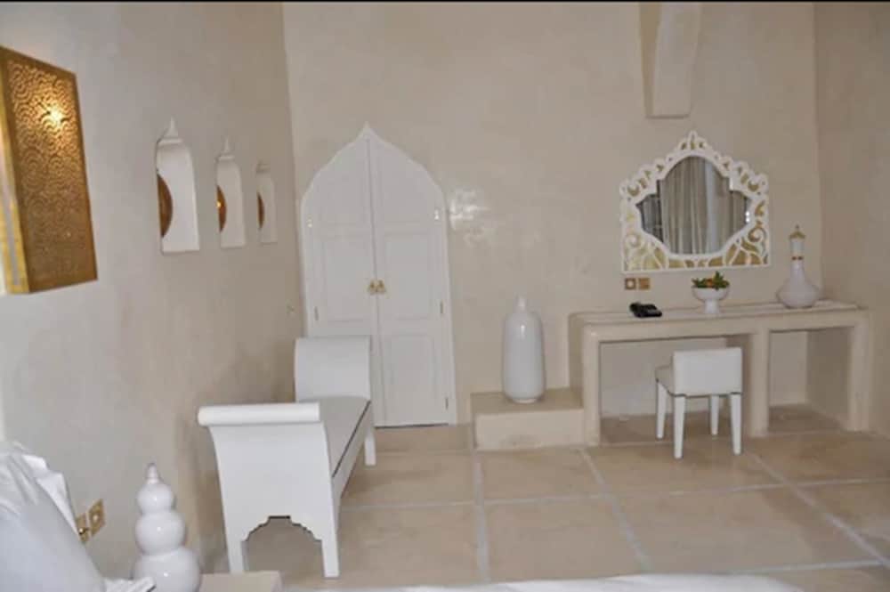 Фото Riad Palais Blanc