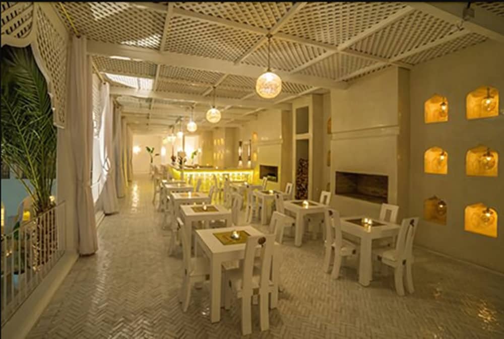 Фото Riad Palais Blanc