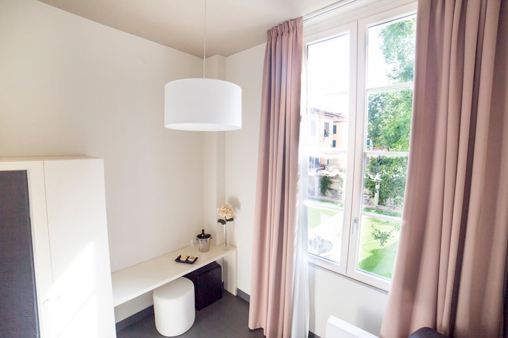 Фото Lucus Exclusive B&b