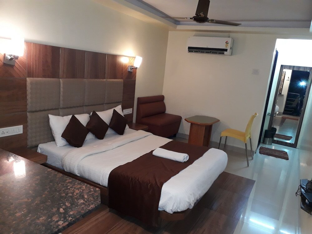 Фото Hotel Laxmi Inn Mahabaleshwar