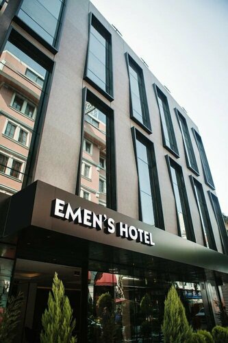 Гостиница Emens Hotel в Конаке