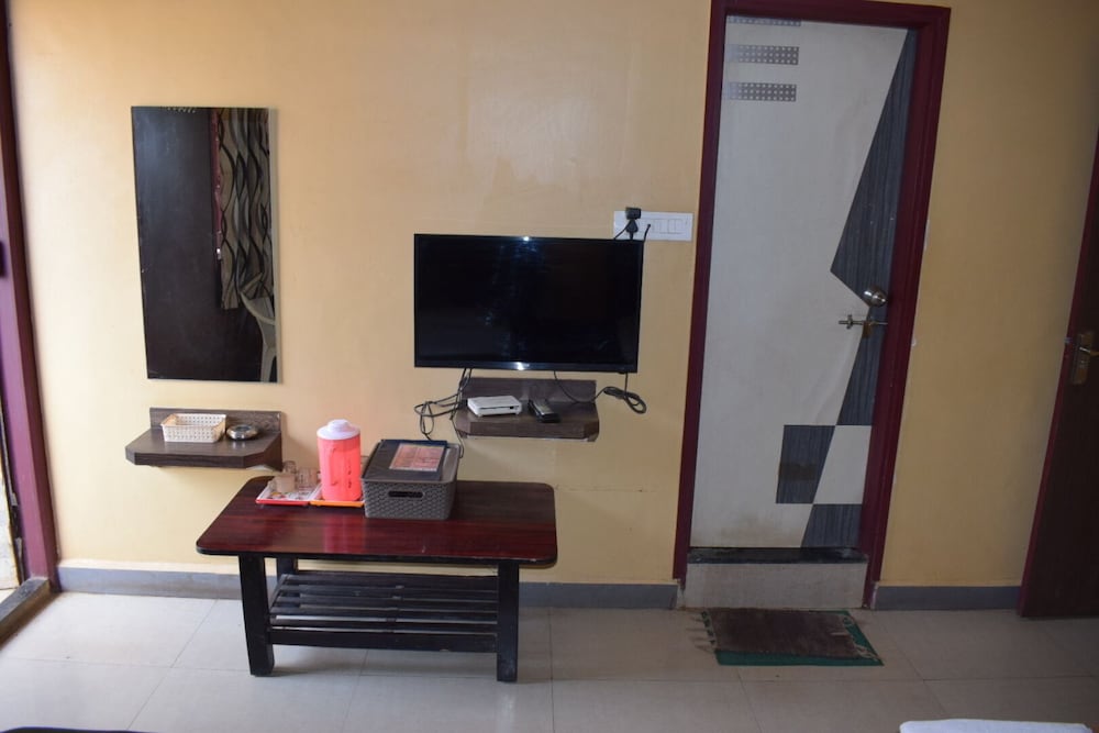 Фото Hotel Peacock