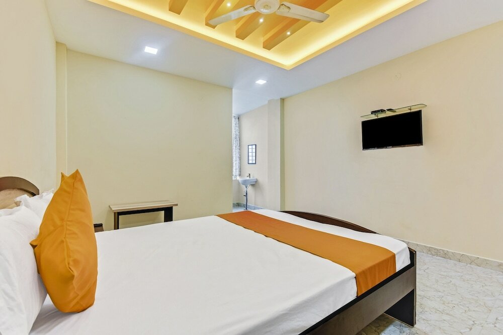 Фото Spot On 46956 Kalparukshaa Lodge