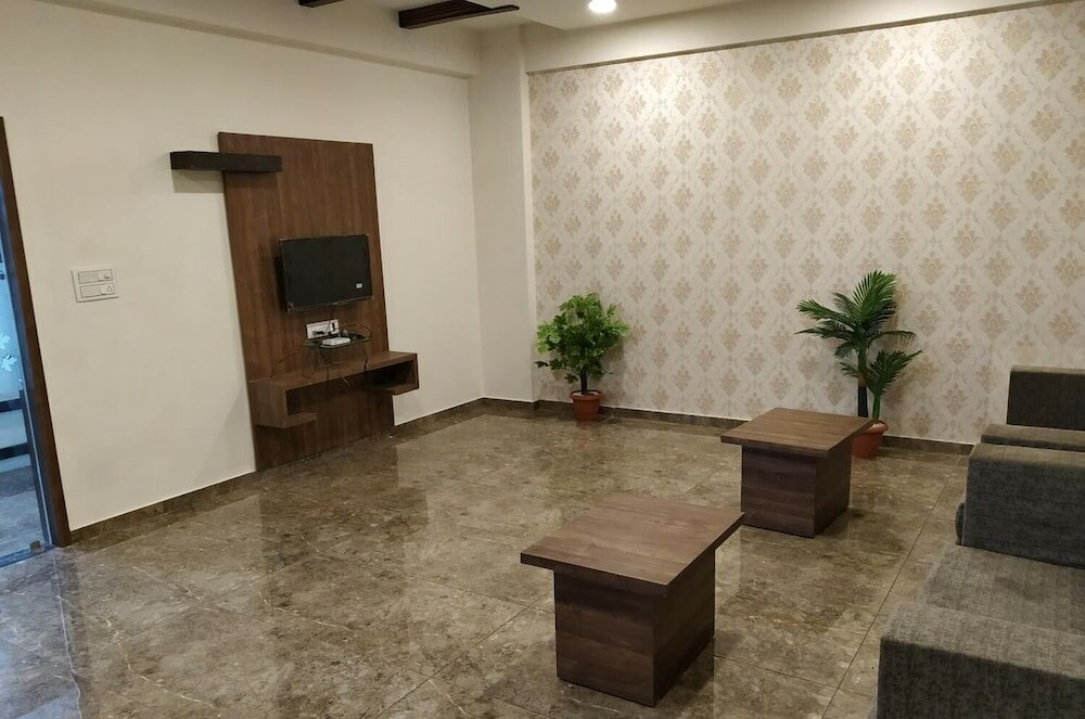 Фото Hotel Krishna Palace