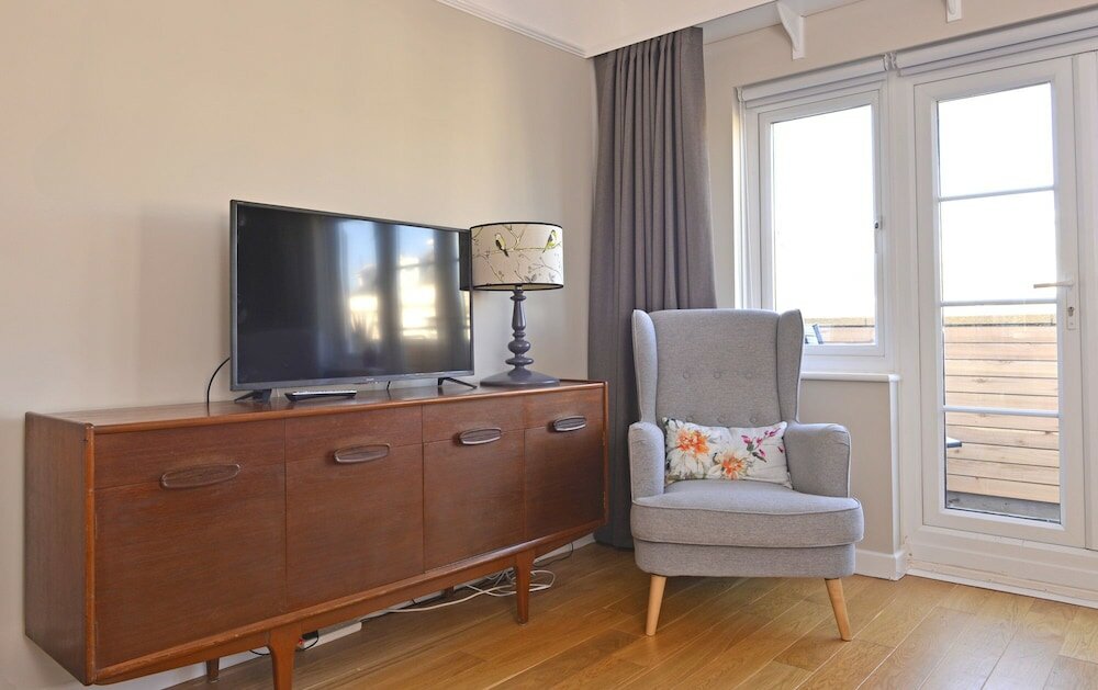 Фото Dress Circle