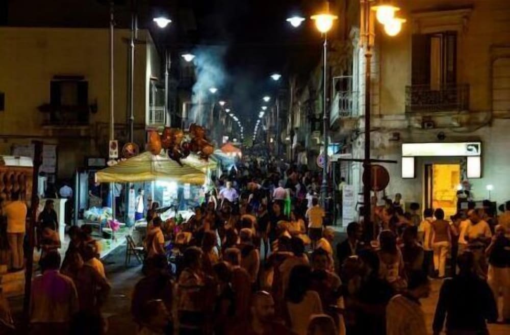 Фото L'incontro Suite B&b