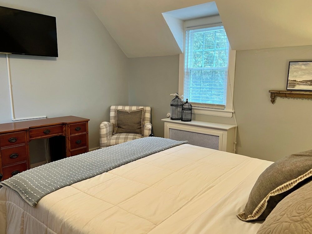 Фото Valcour Inn & Boathouse