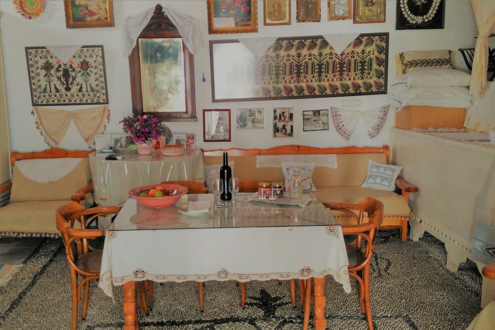 Фото Kamariko Traditional House