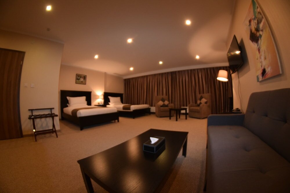 Фото Royal Mountain Hotel