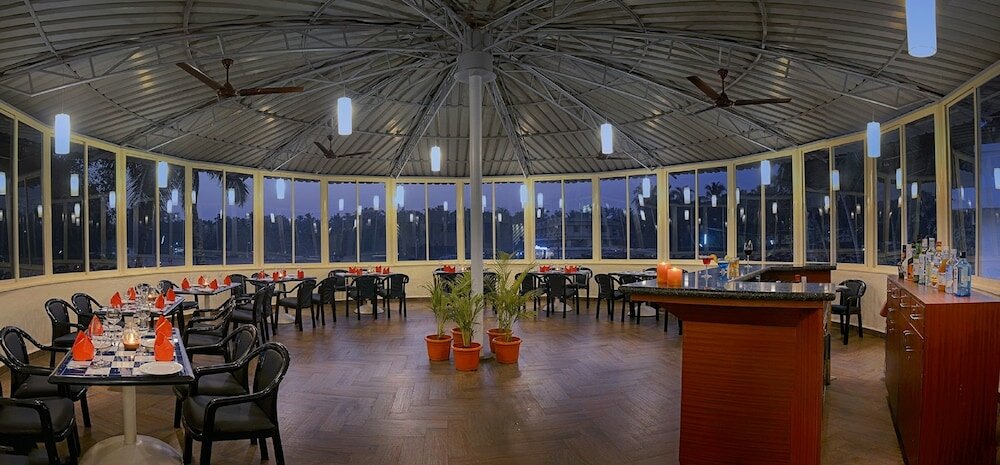 Фото Treehouse Silken Sands Hotel