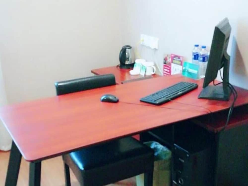 Фото GreenTree Inn Nantong Rugao Ninghai Road Express Hotel