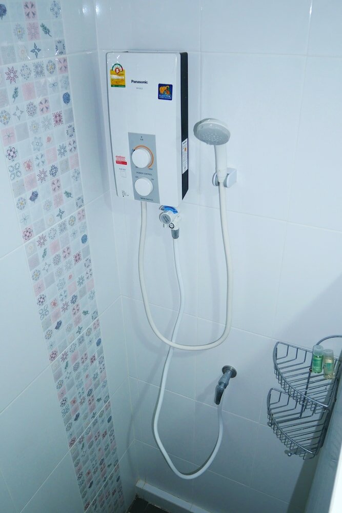 Фото Bann Romyen Klang Dong