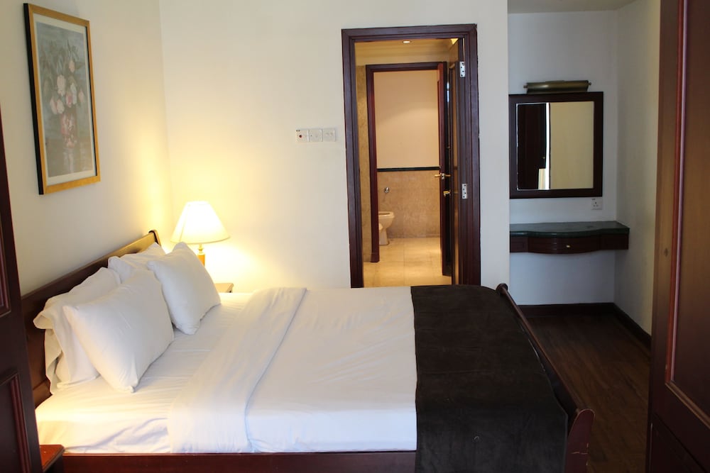 Фото Queens Service Suite at Times Square