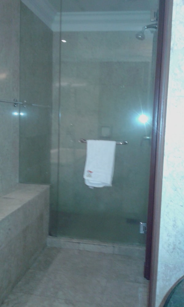 Фото Diamondsuite At Times Square Kl