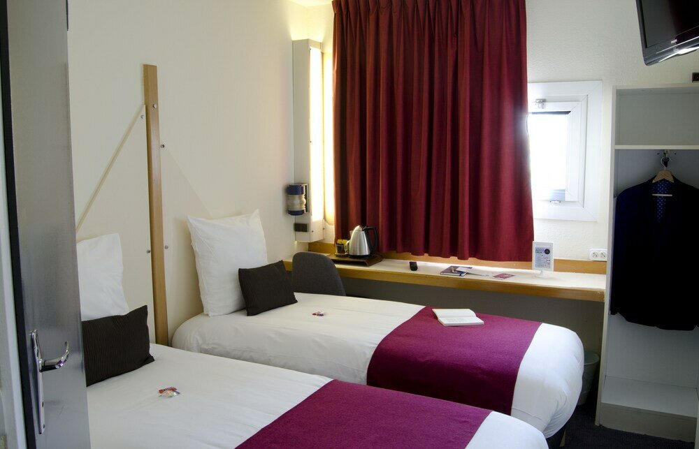 Фото Kyriad Direct Chilly Mazarin