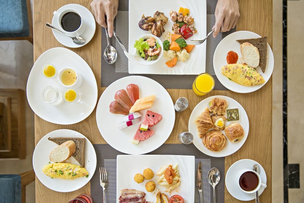 Фото Paris Deli Danang Beach Hotel