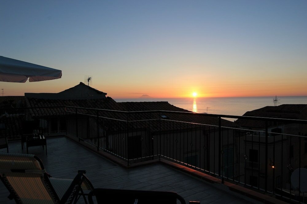 Фото B&b The Tower Tropea