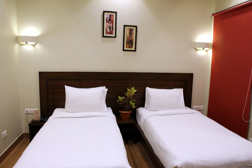 Фото Hotel Dasaprakash