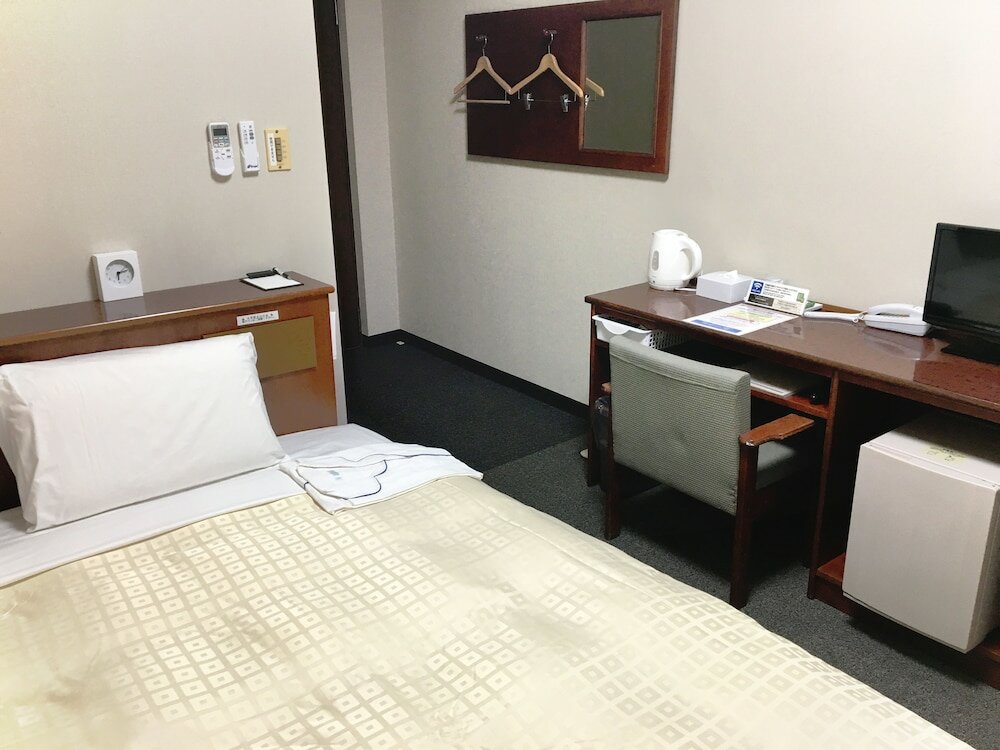 Фото Hotel Tokuyama Hills Heiwadori